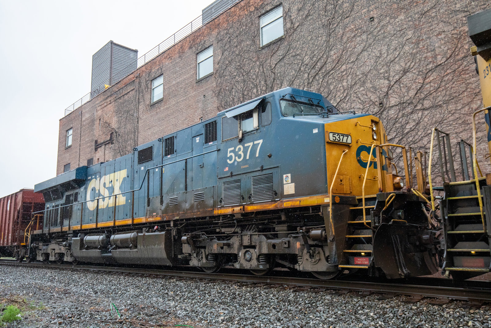 CSXT 5377