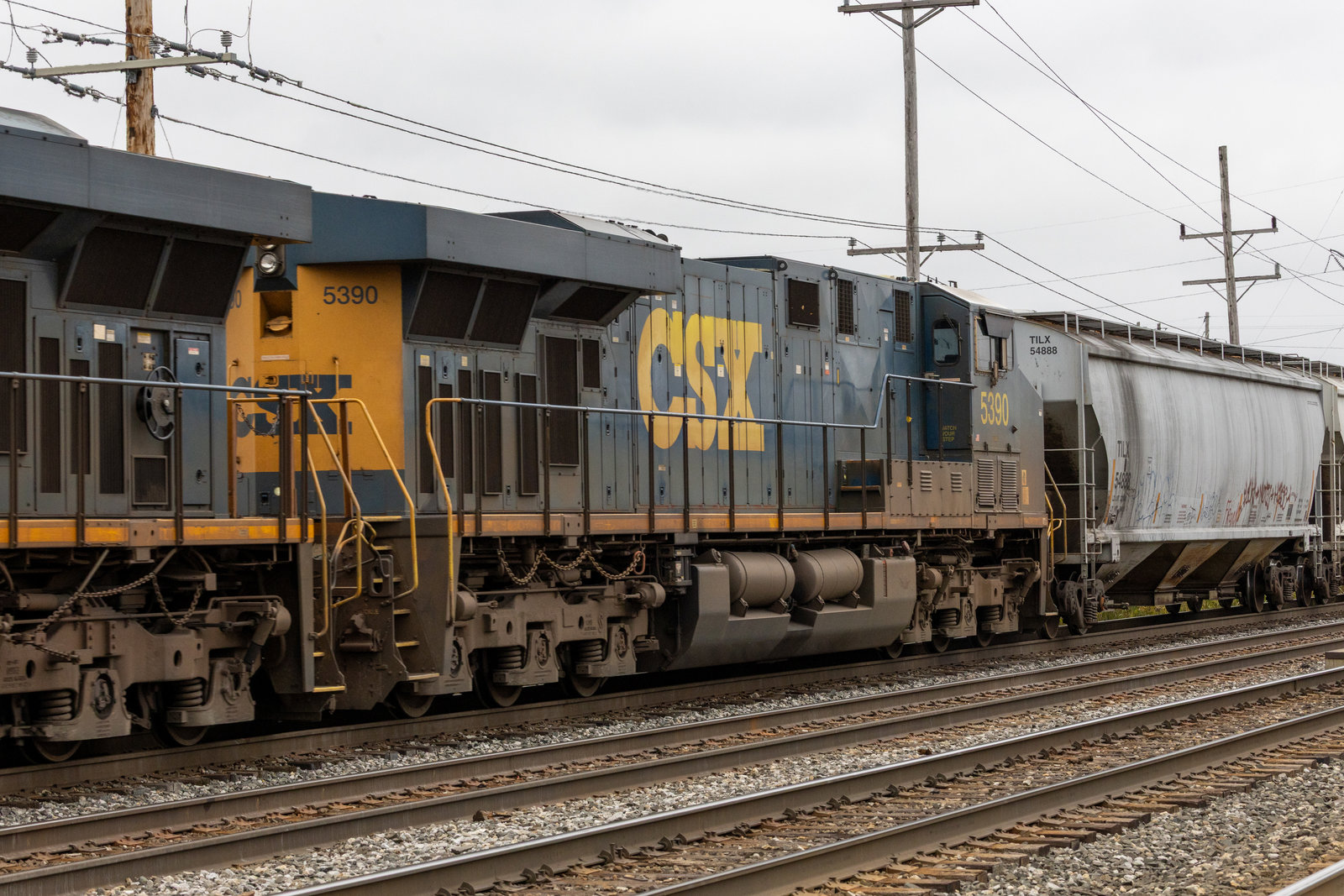 CSXT 5390