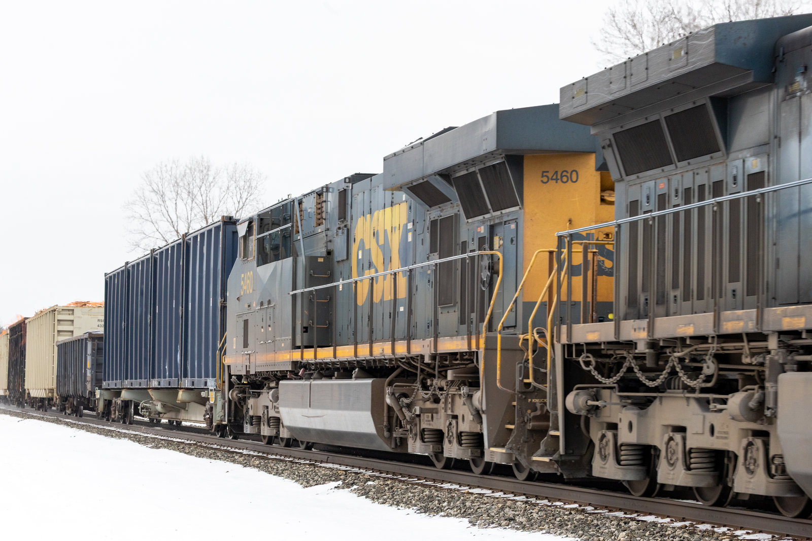 CSXT 5460