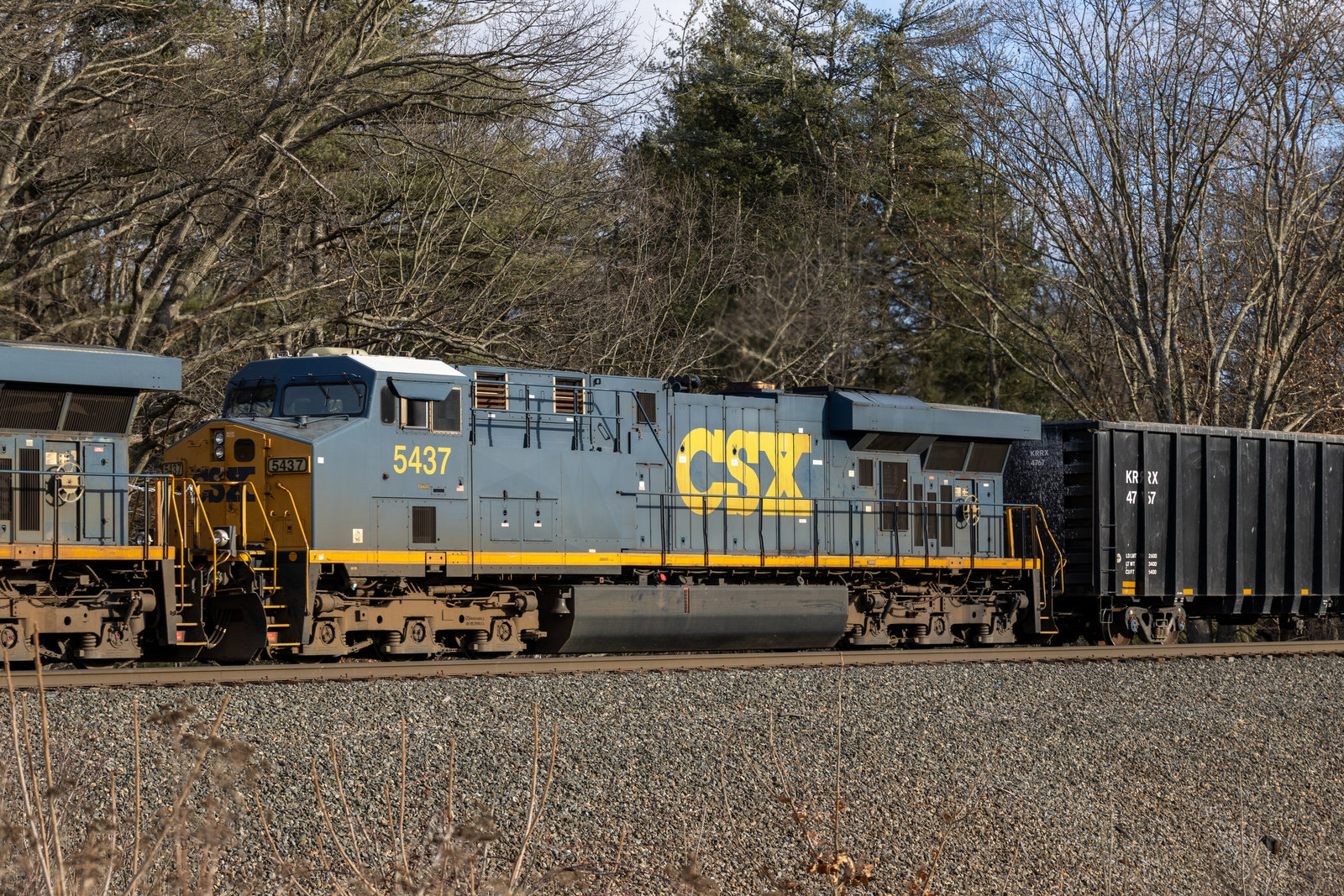 CSXT 5437