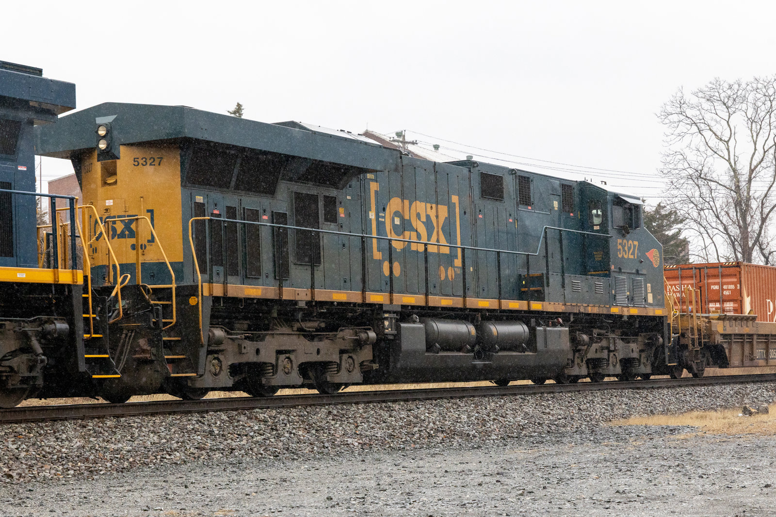 CSXT 5327