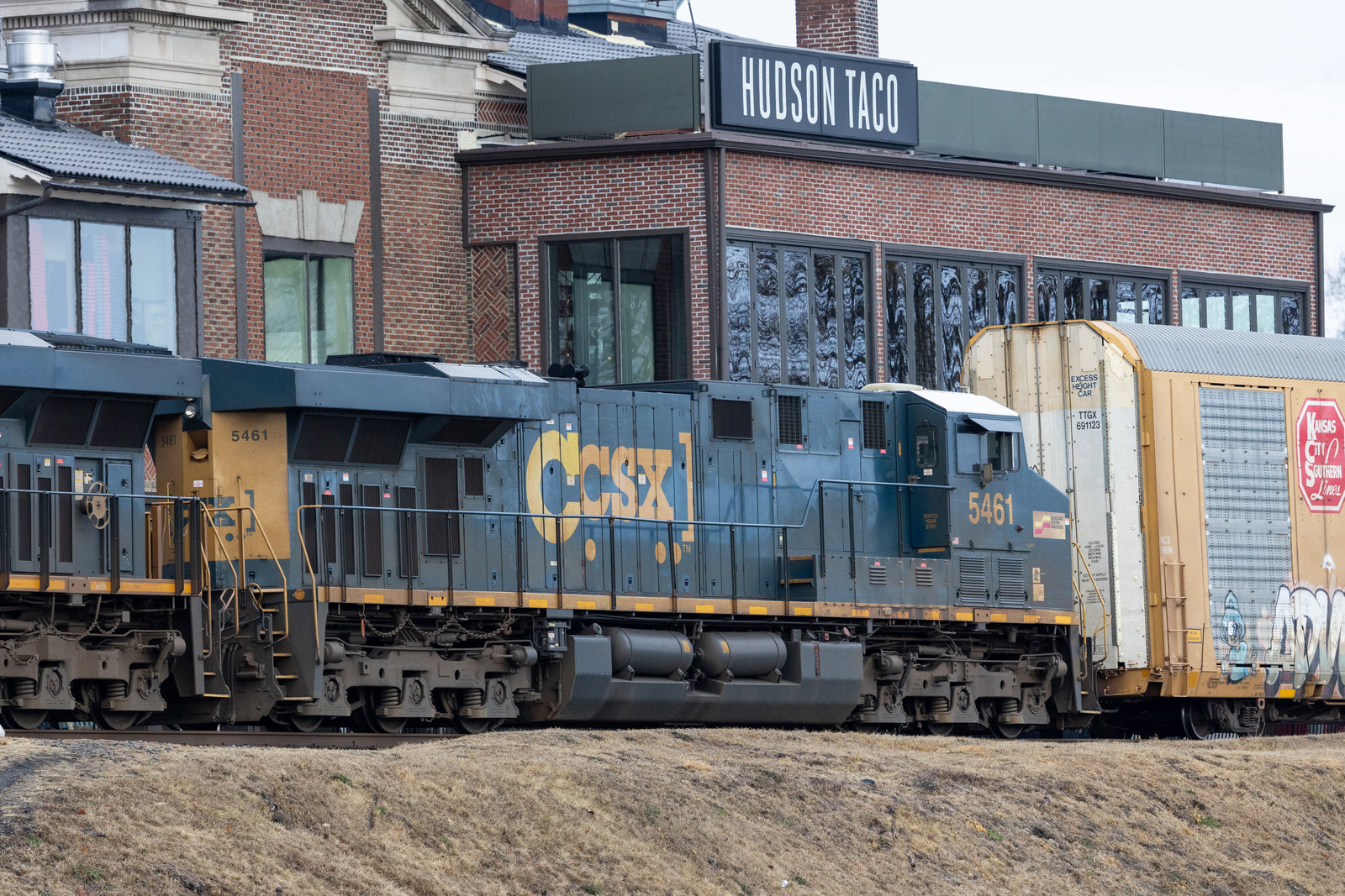 CSXT 5461
