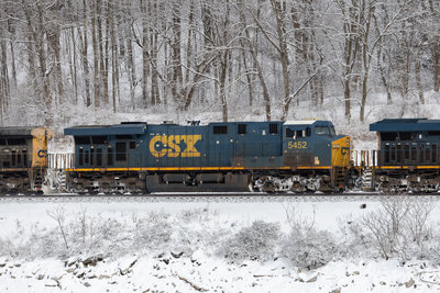 CSXT 5452