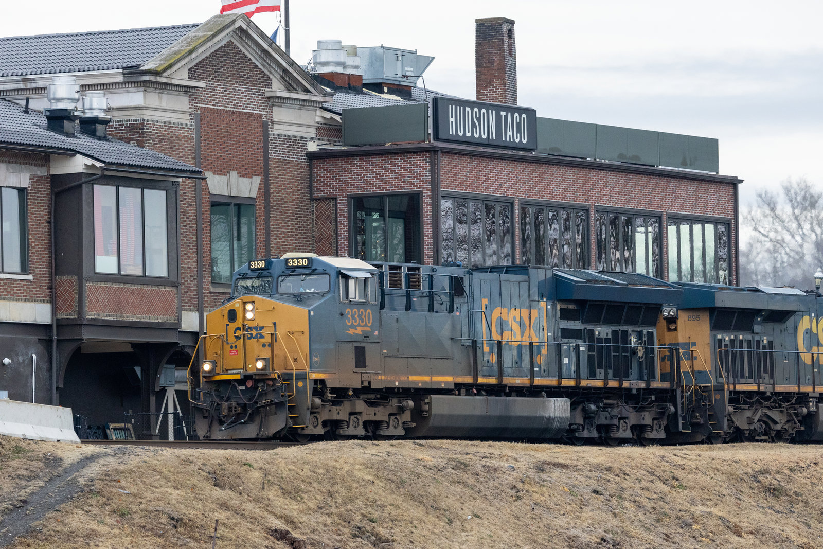 CSXT 3330