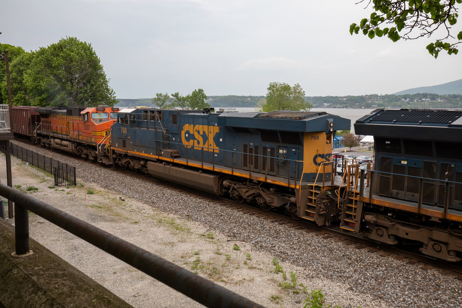CSXT 768
