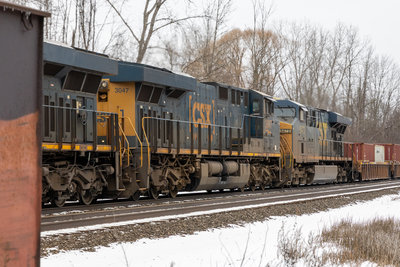 CSXT 3047