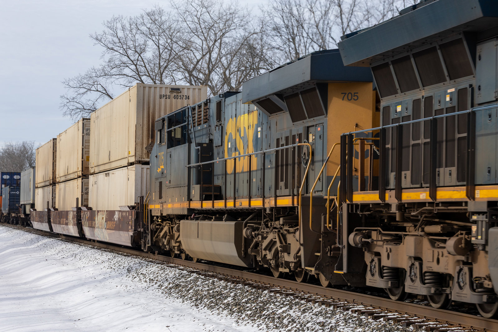 CSXT 705