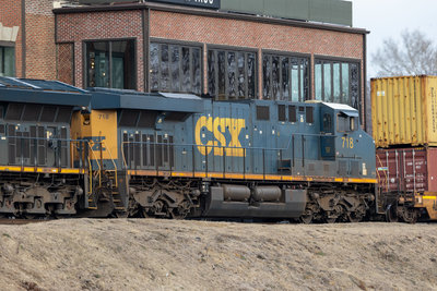 CSXT 718