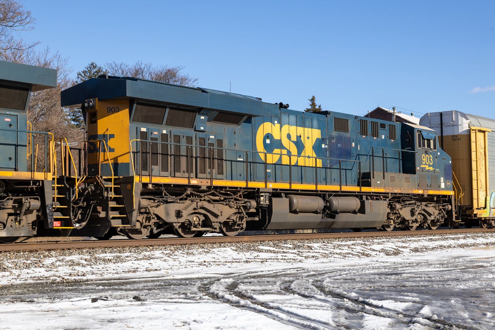 CSXT 903