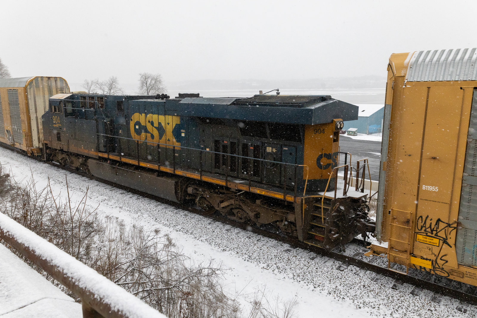CSXT 904