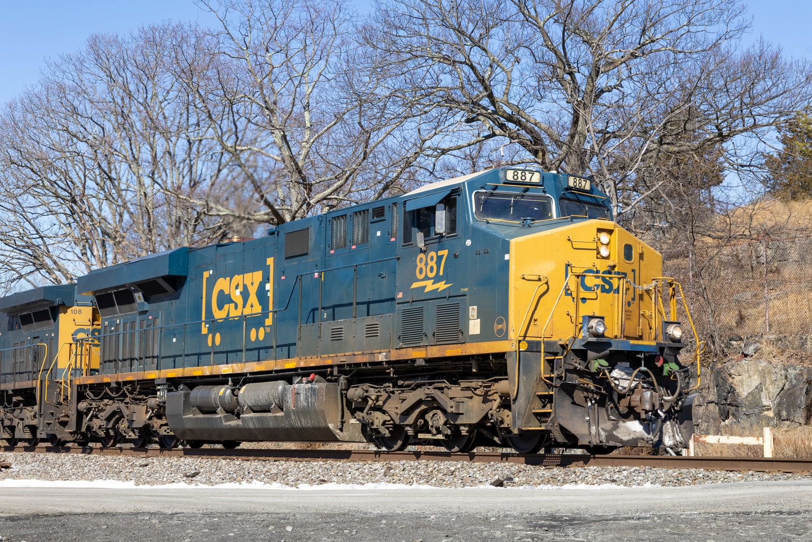 CSXT 887