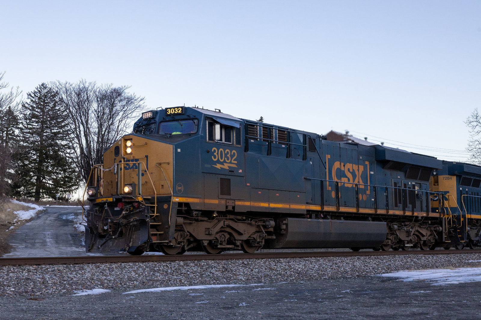 CSXT 3032