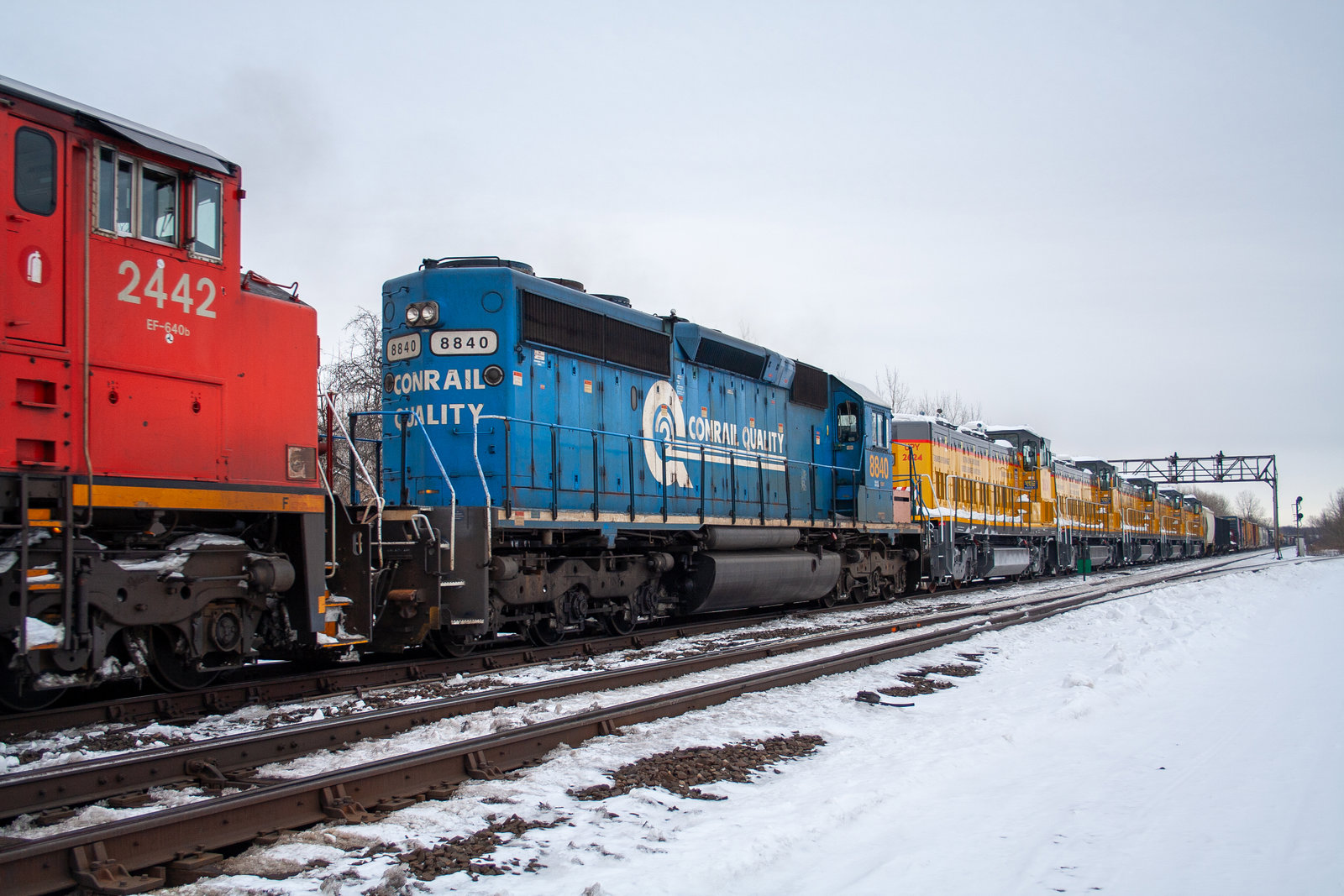 CSXT 8840