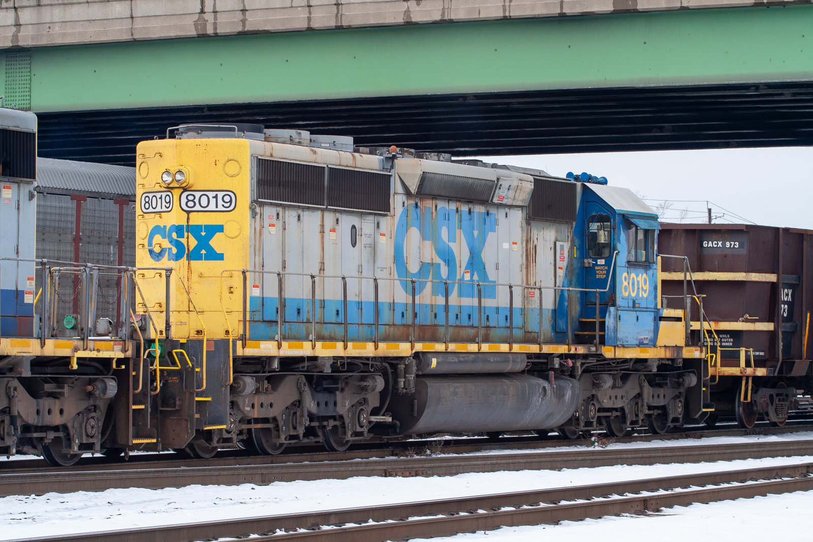 CSXT 8019