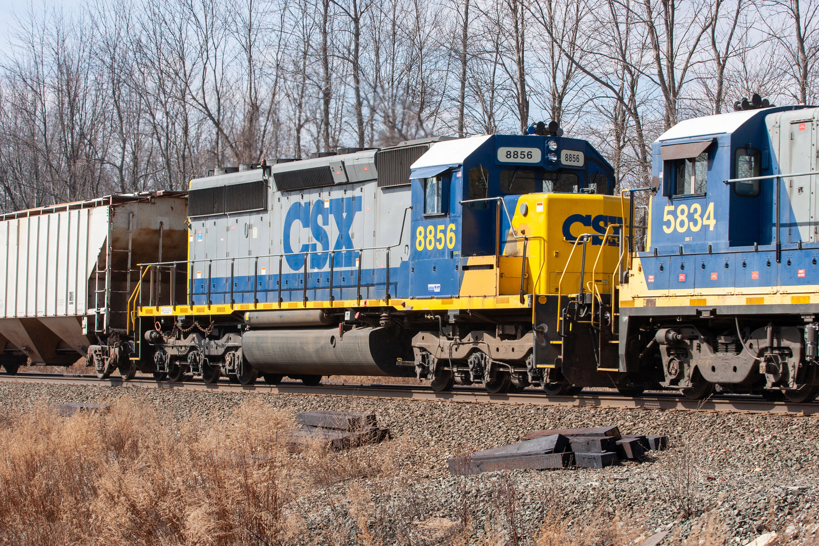 CSXT 8856