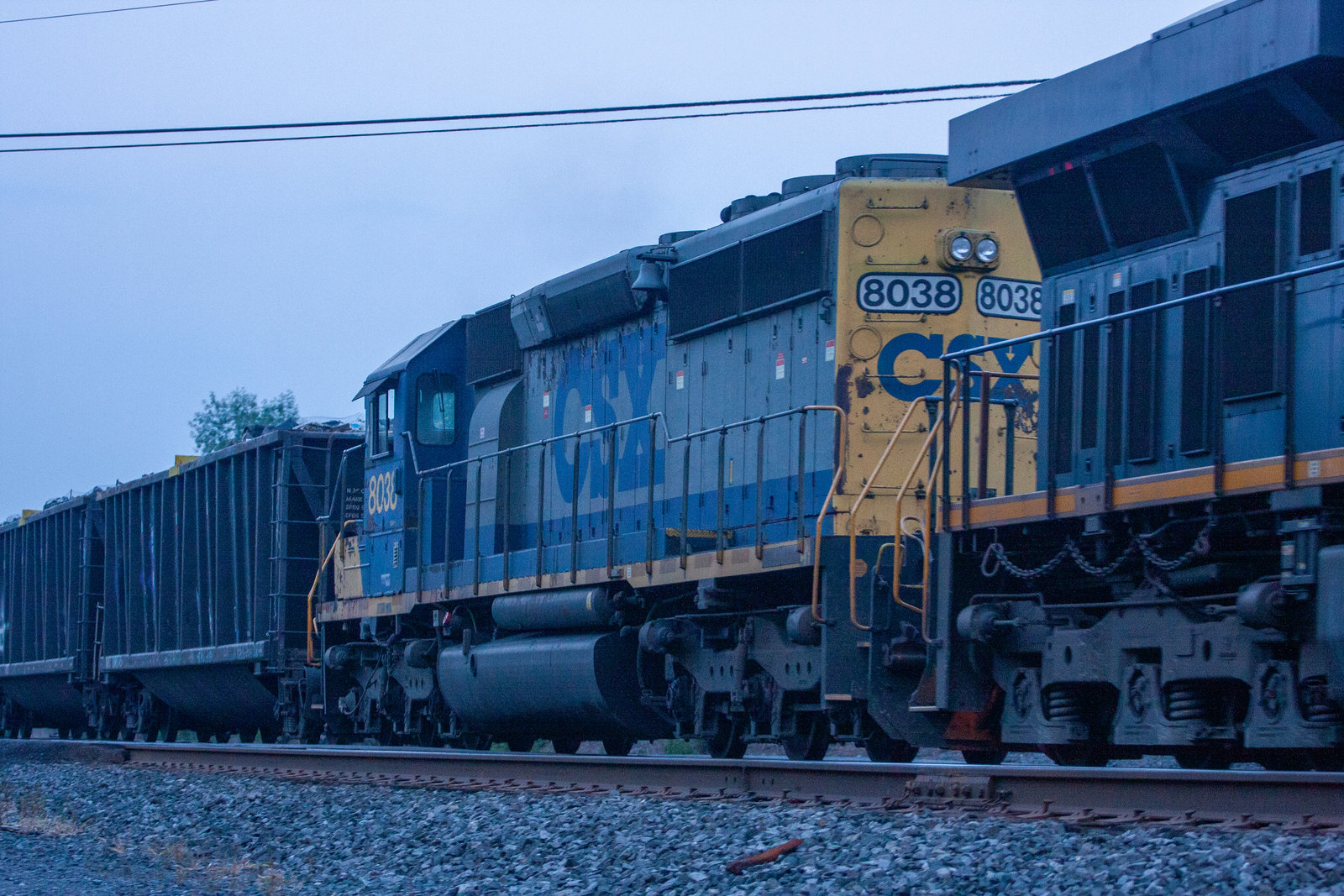 CSXT 8038