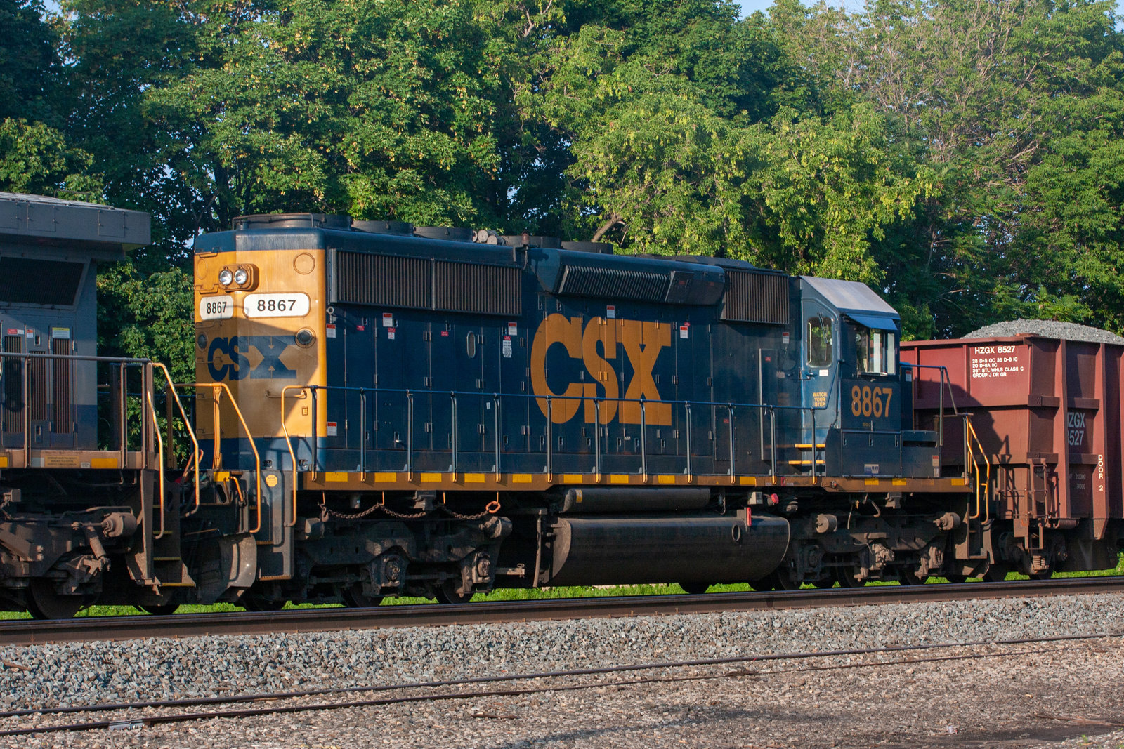 CSXT 8867