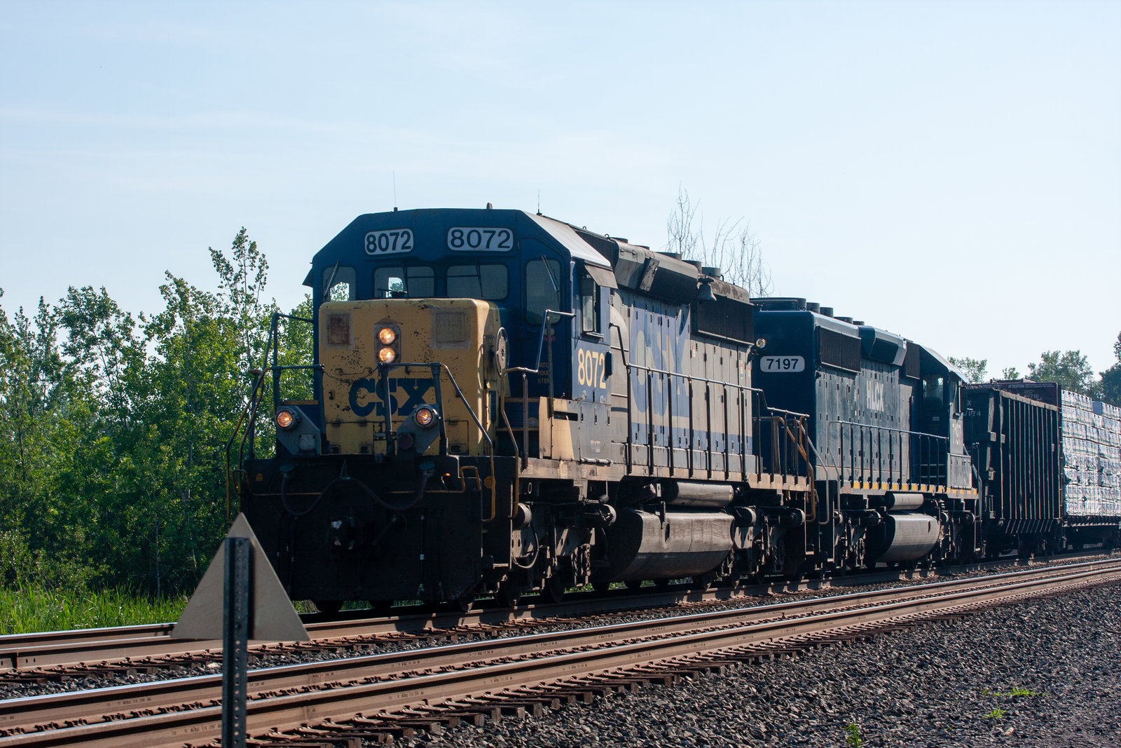 CSXT 8072