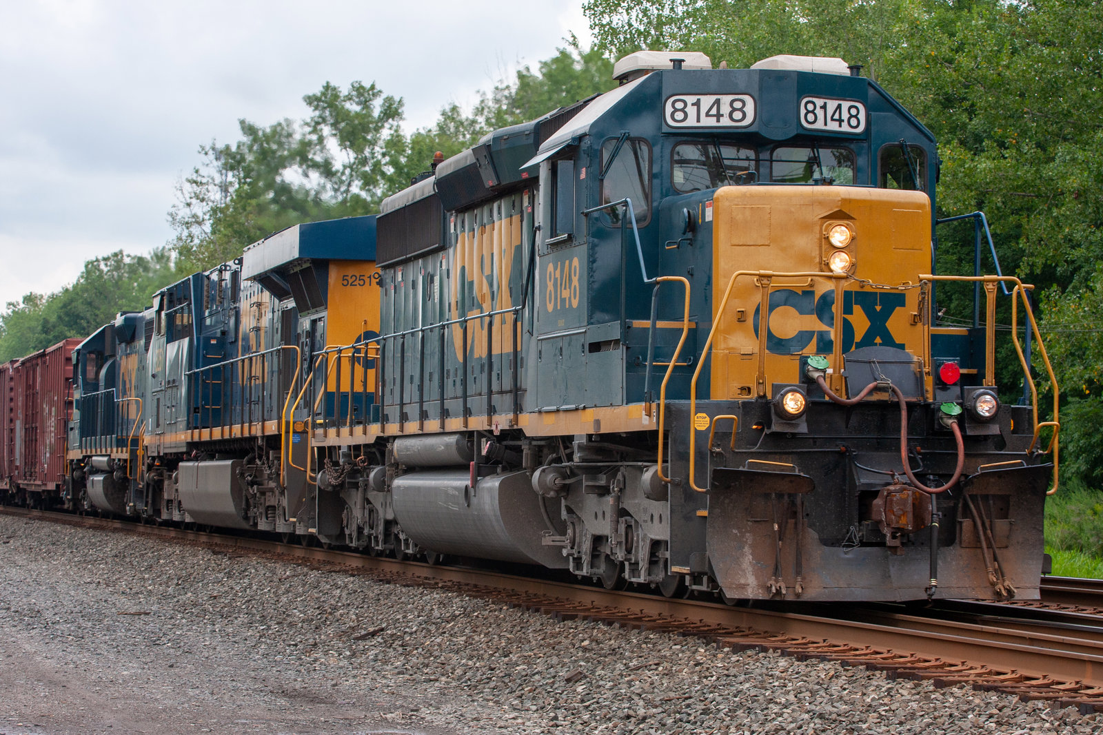 CSXT 8148