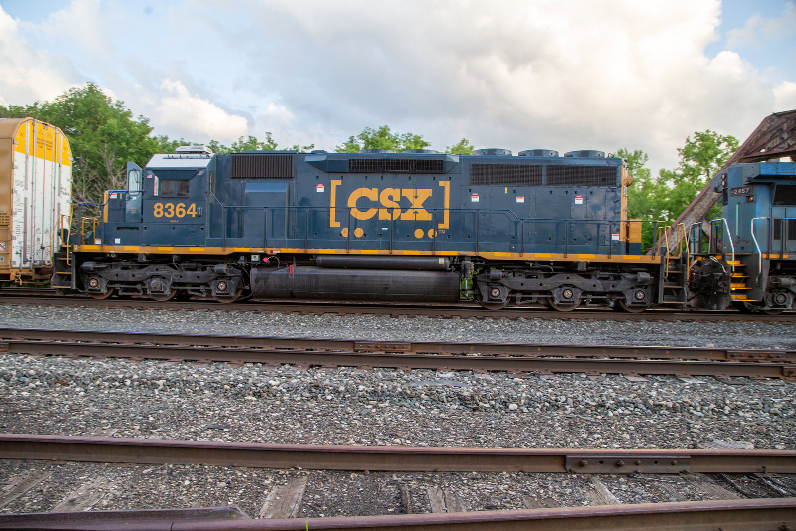 CSXT 8364