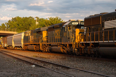 CSXT 8870