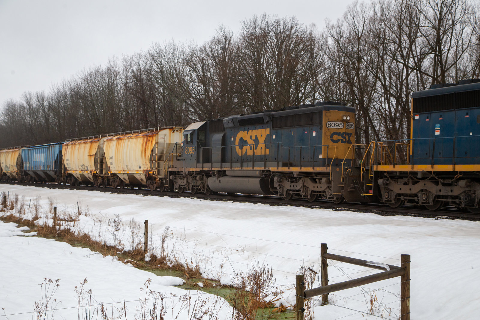 CSXT 8095