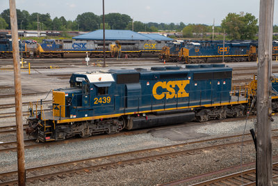 CSXT 2439
