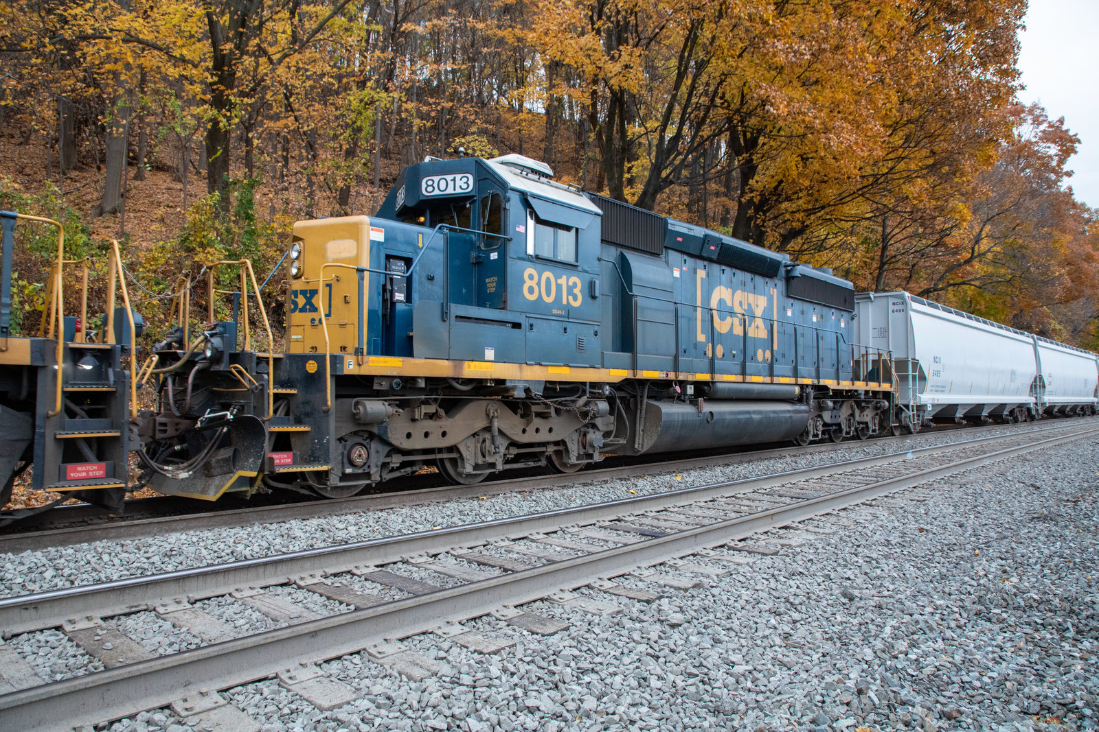 CSXT 8013