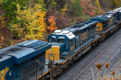 CSXT 8044