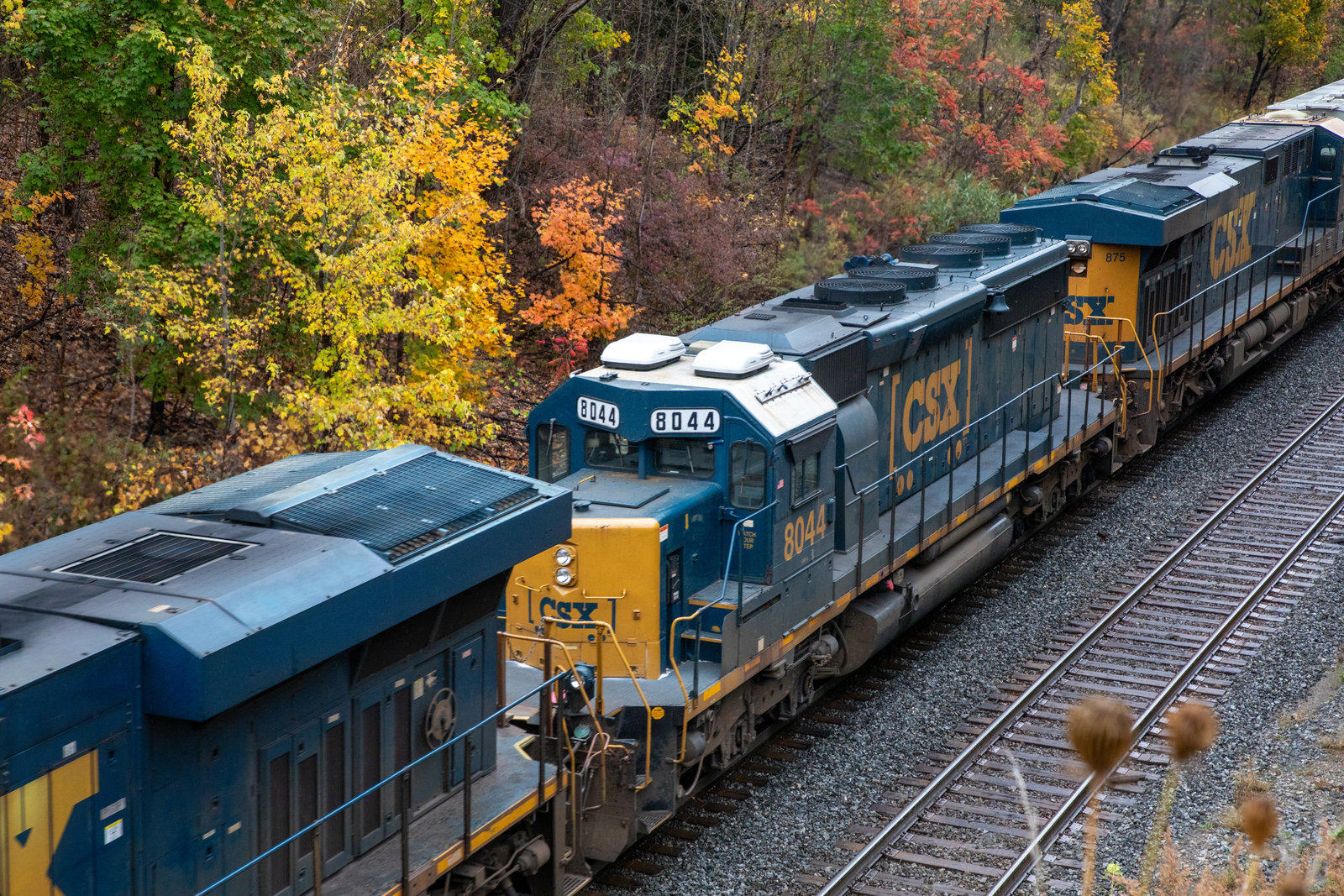 CSXT 8044