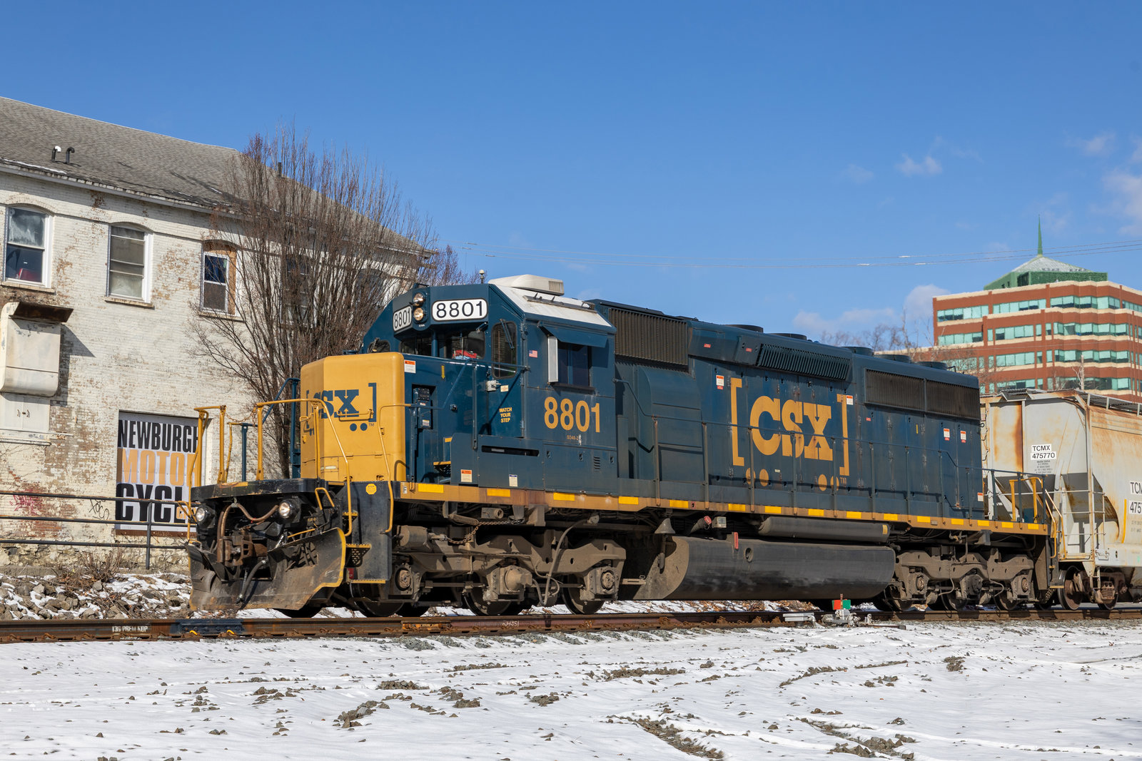 CSXT 8801