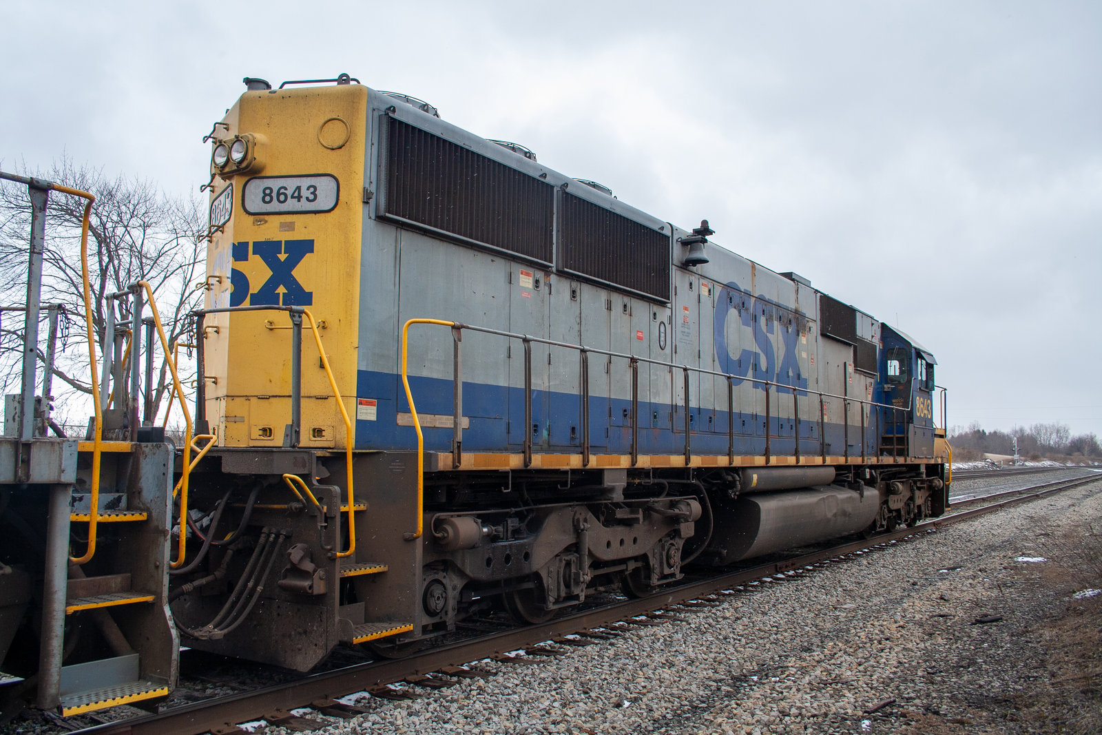 CSXT 8643