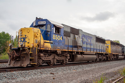 CSXT 8504