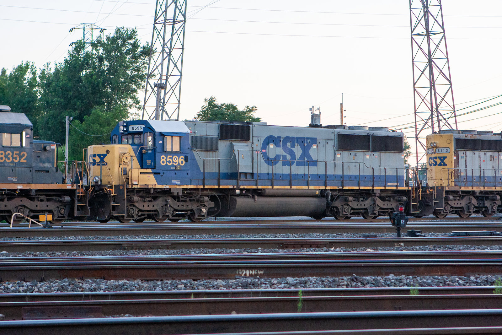 CSXT 8596