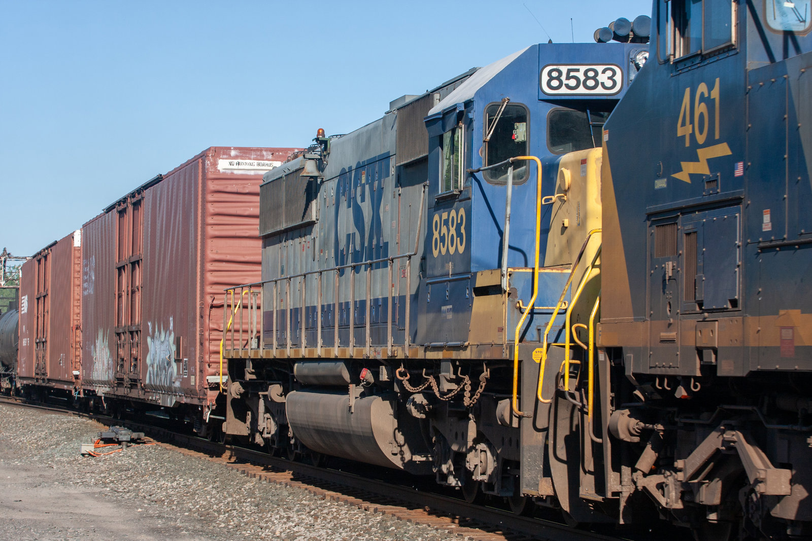 CSXT 8583