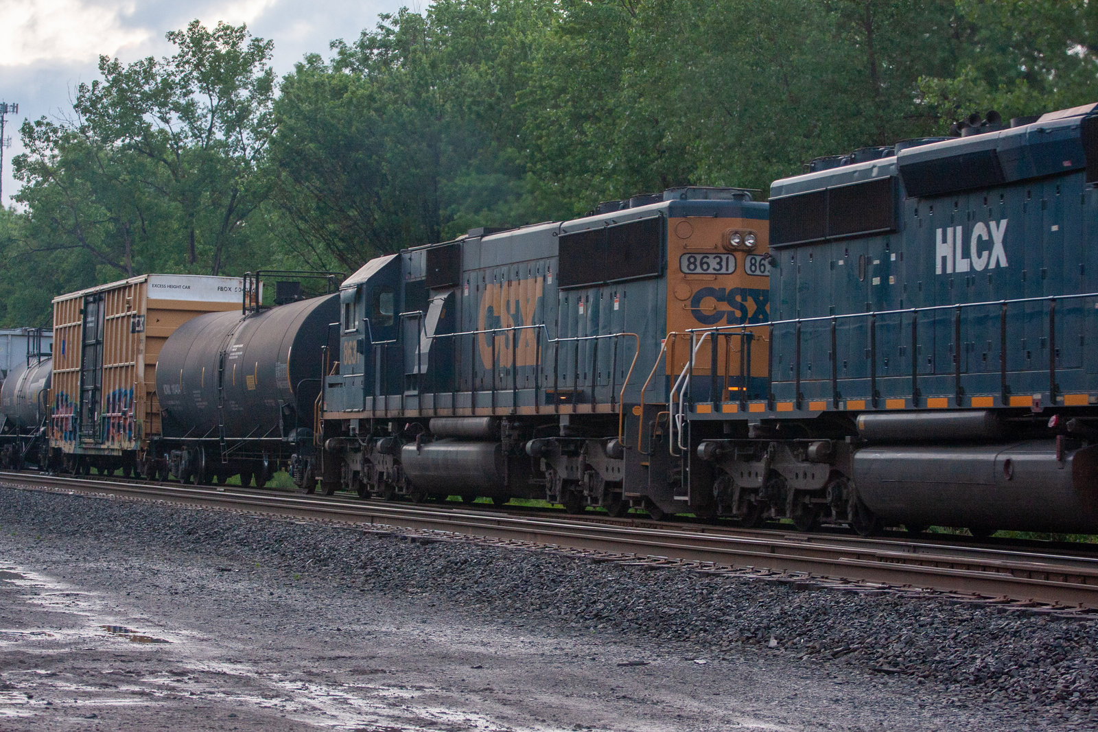 CSXT 8631
