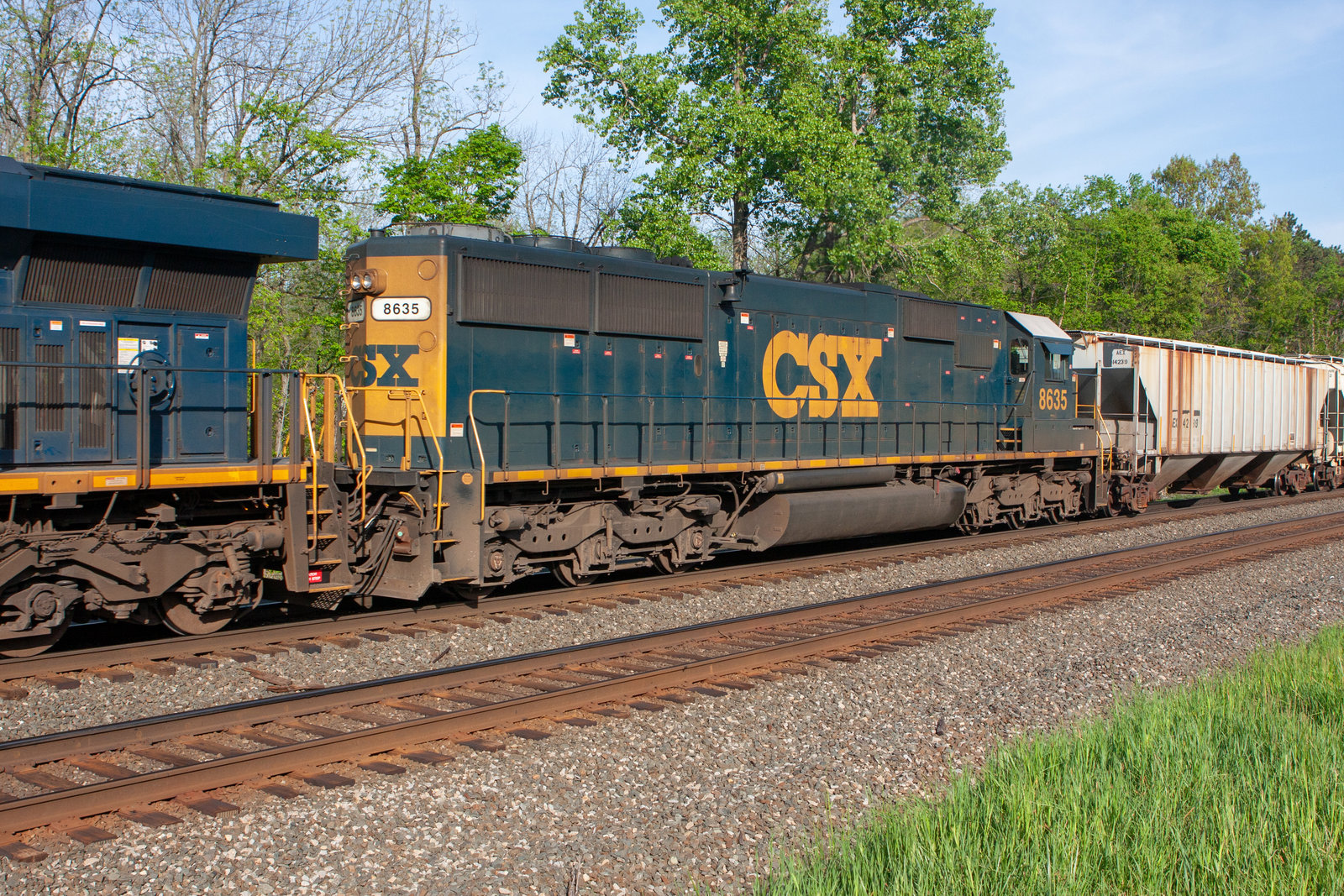 CSXT 8635