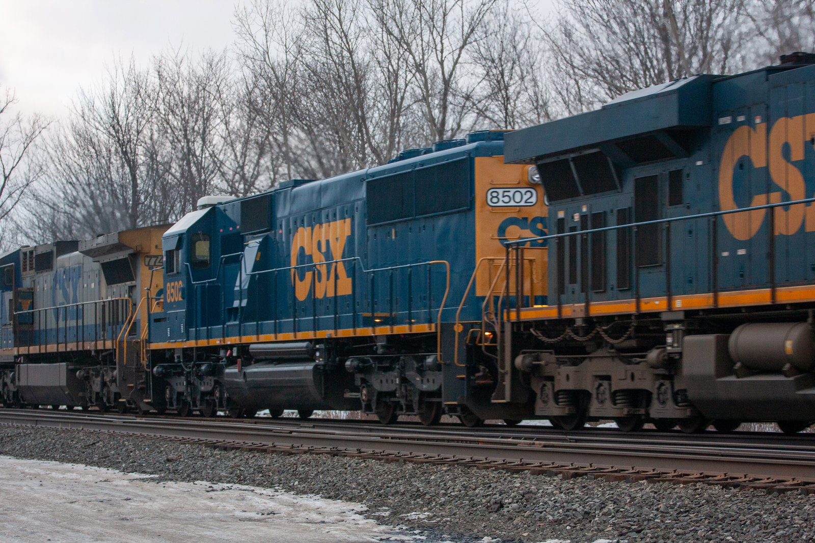 CSXT 8502
