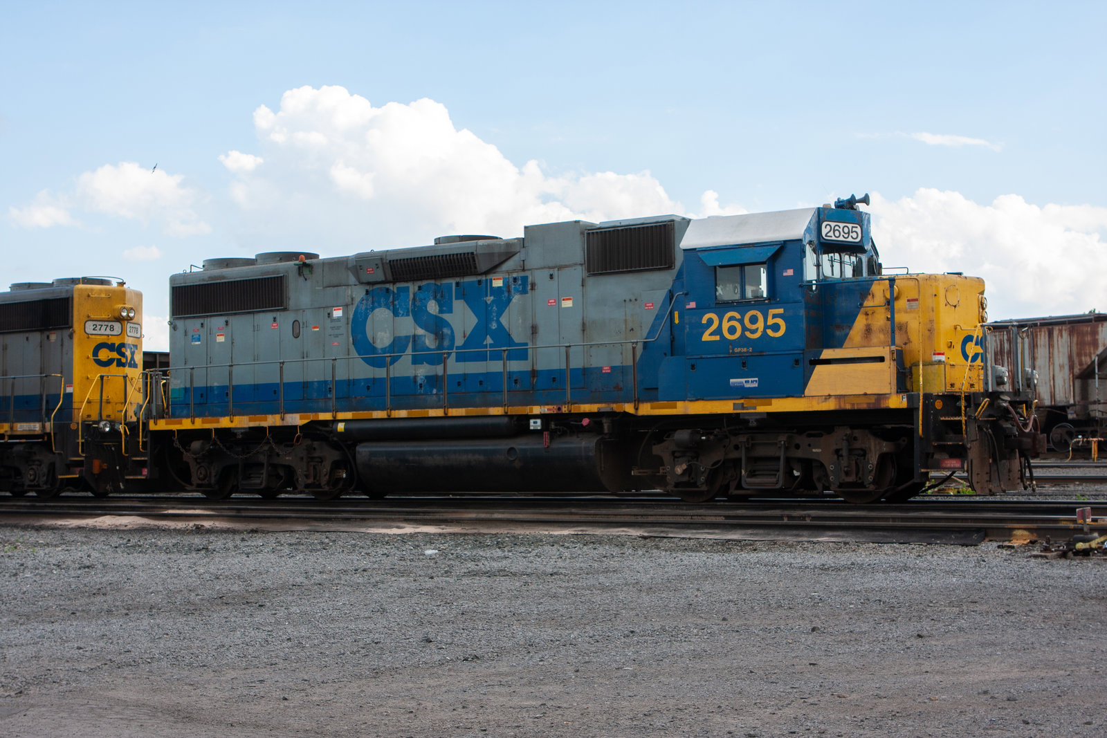 CSXT 2695