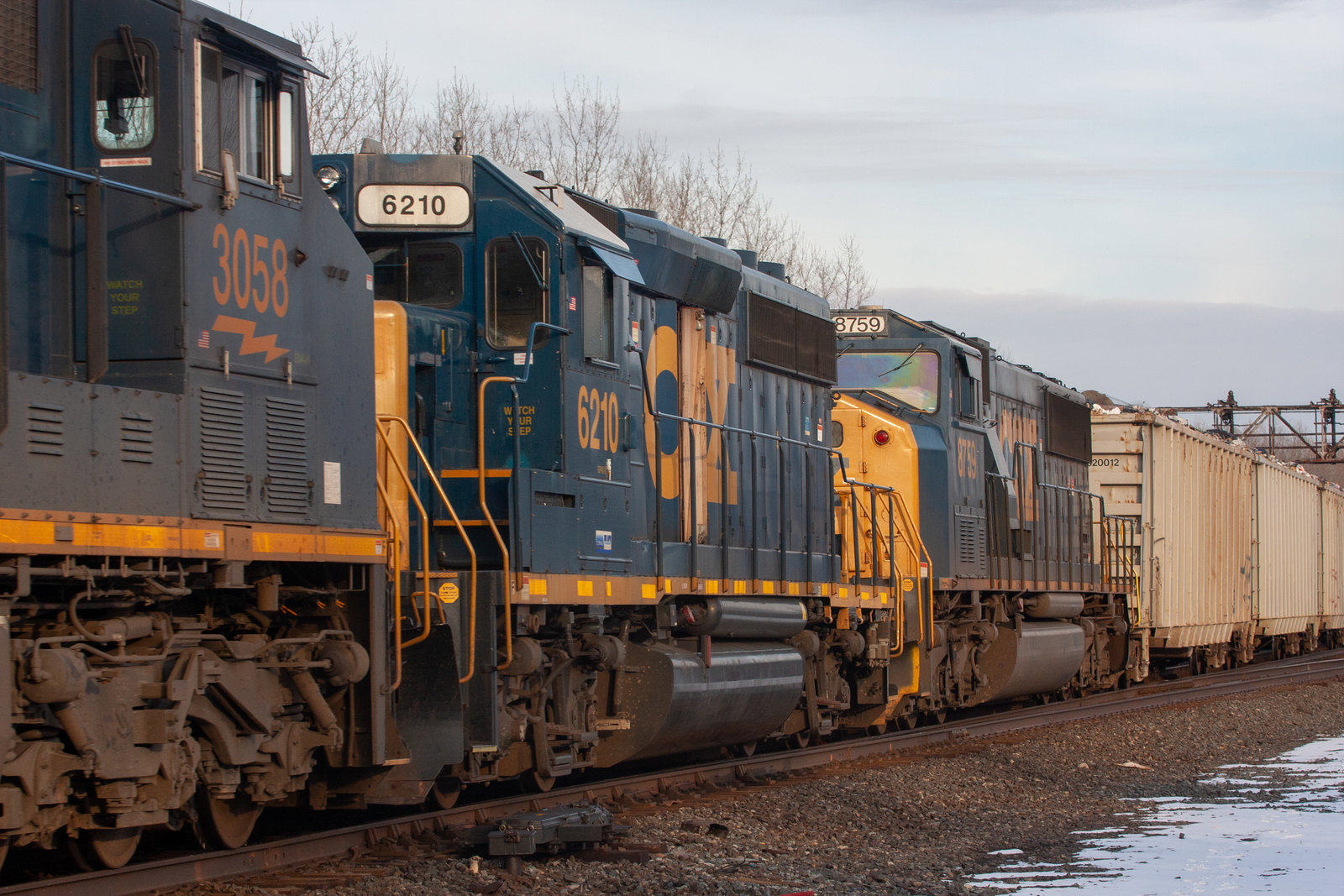 CSXT 6210