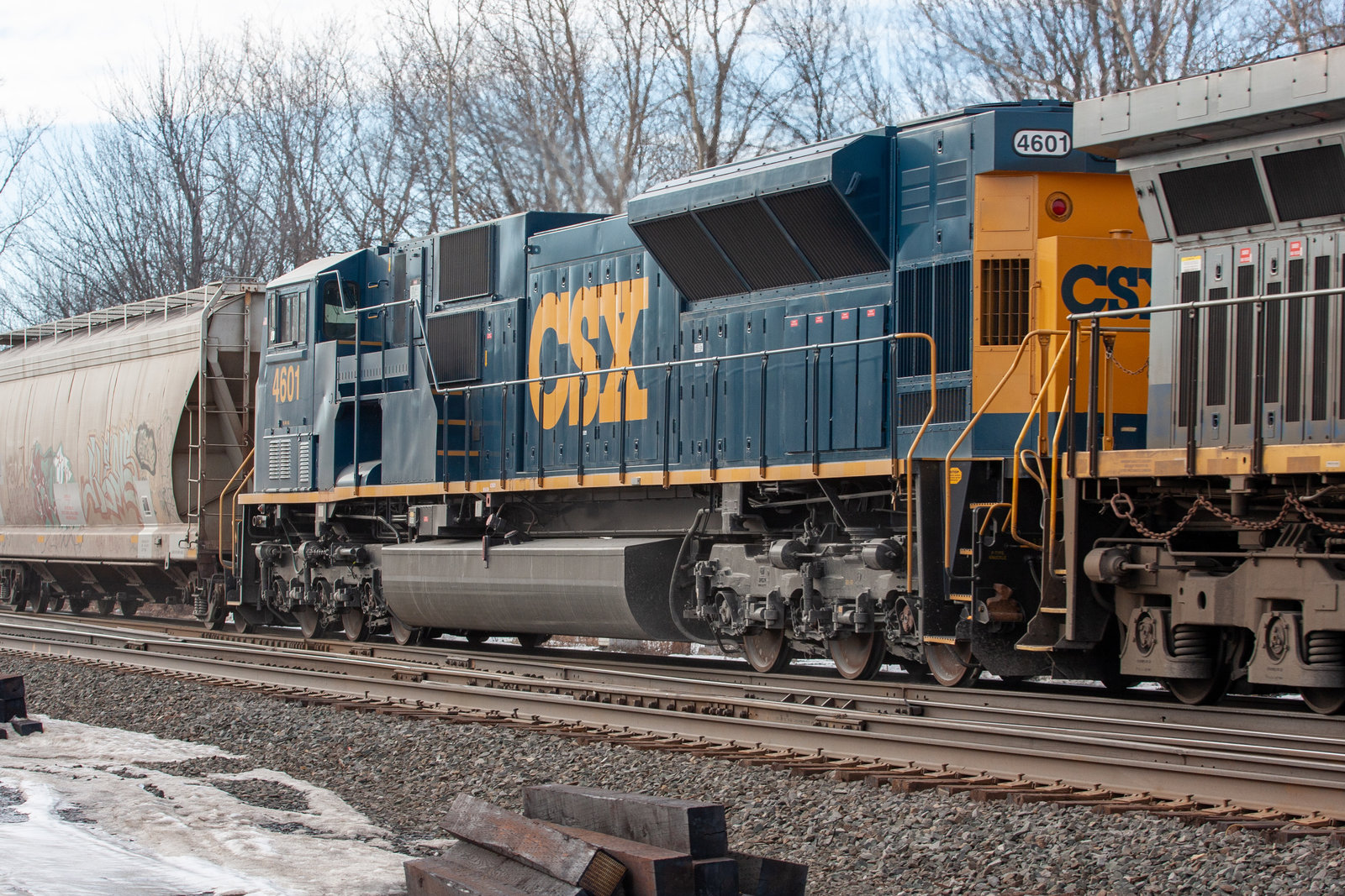 CSXT 4601