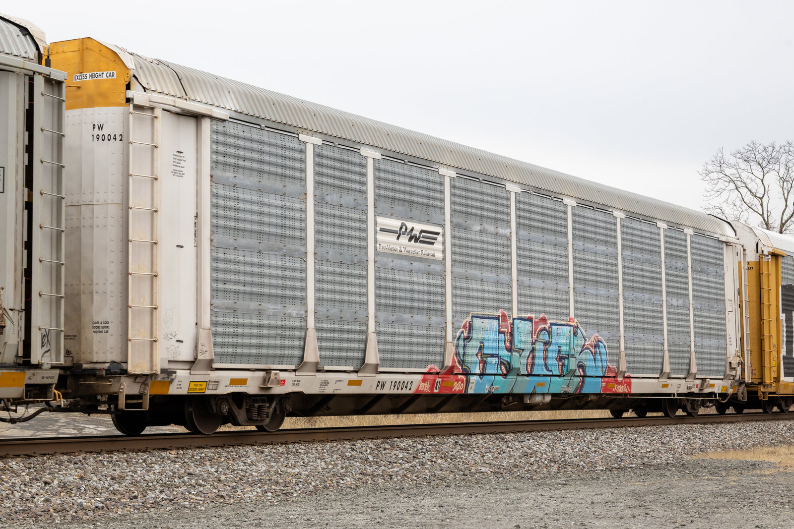 PW 190042