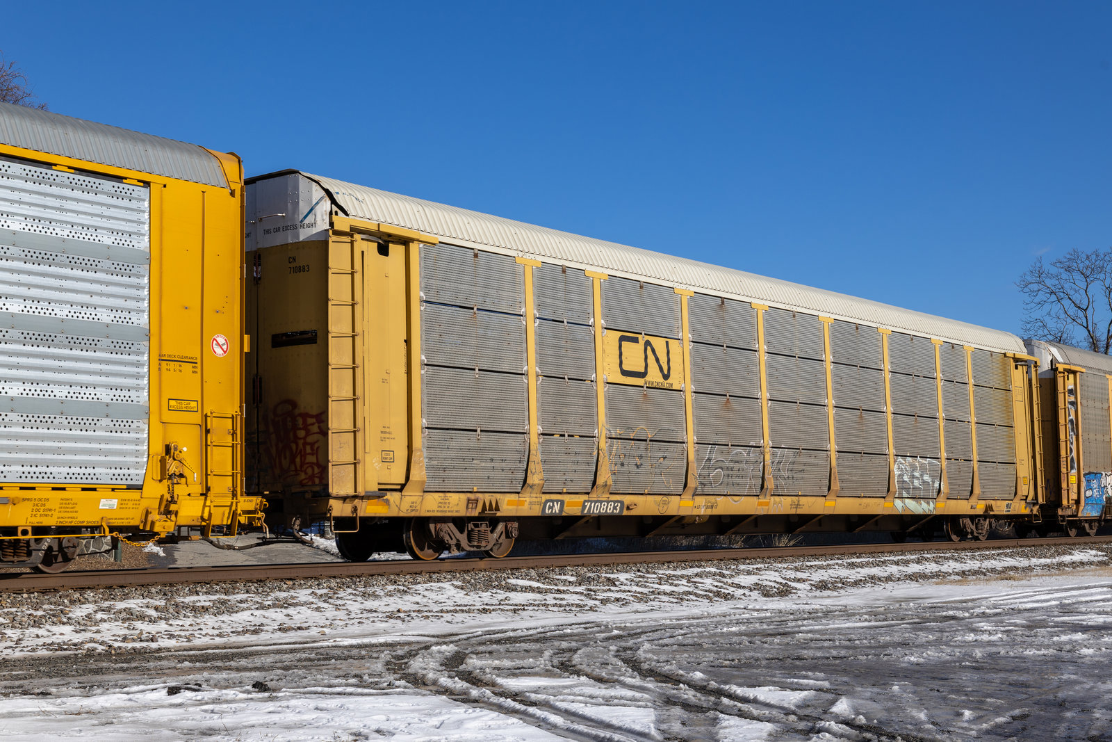 CN 710883