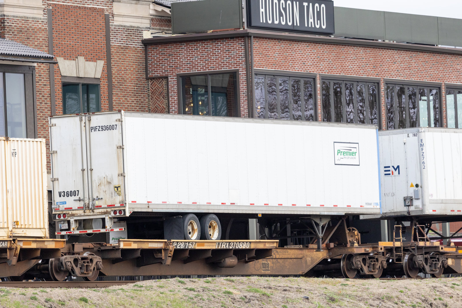 TTRX 370880A