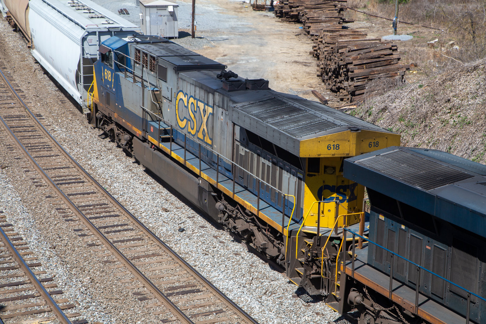 CSXT 618