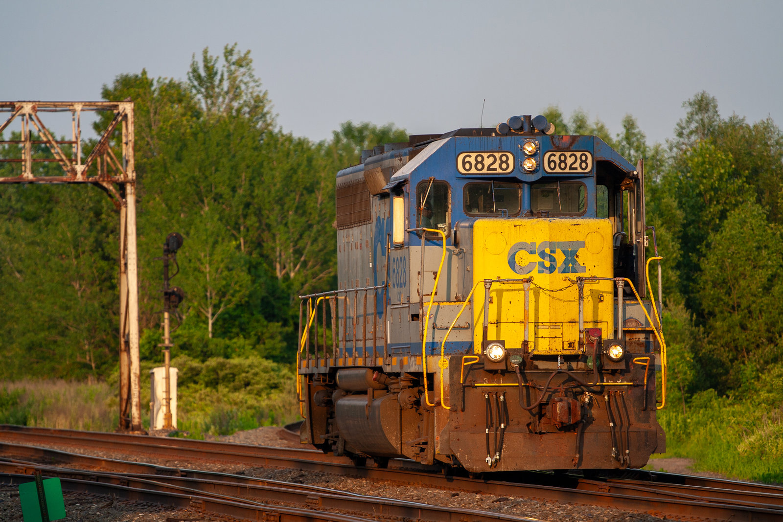 CSXT 6828
