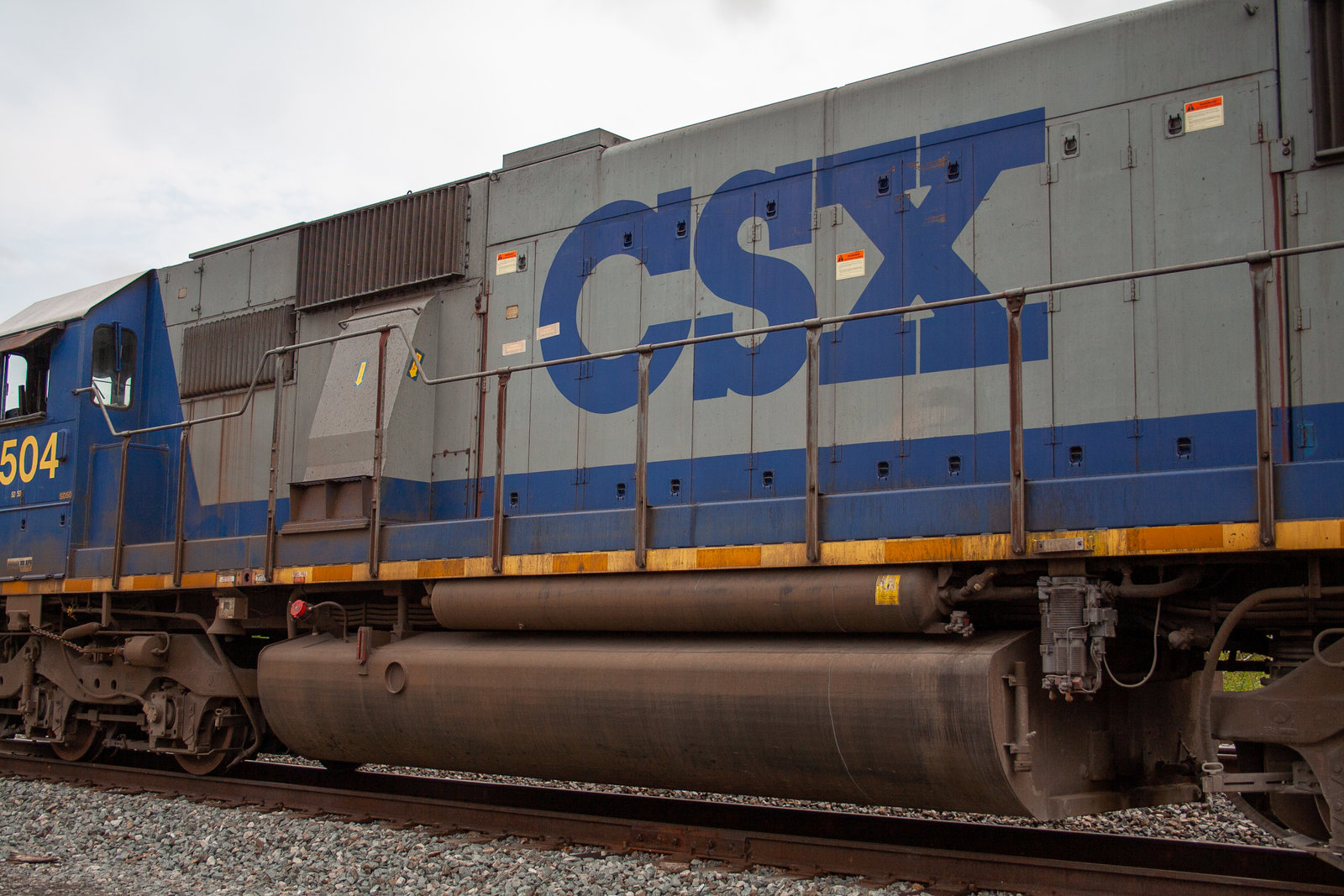 CSXT 8504