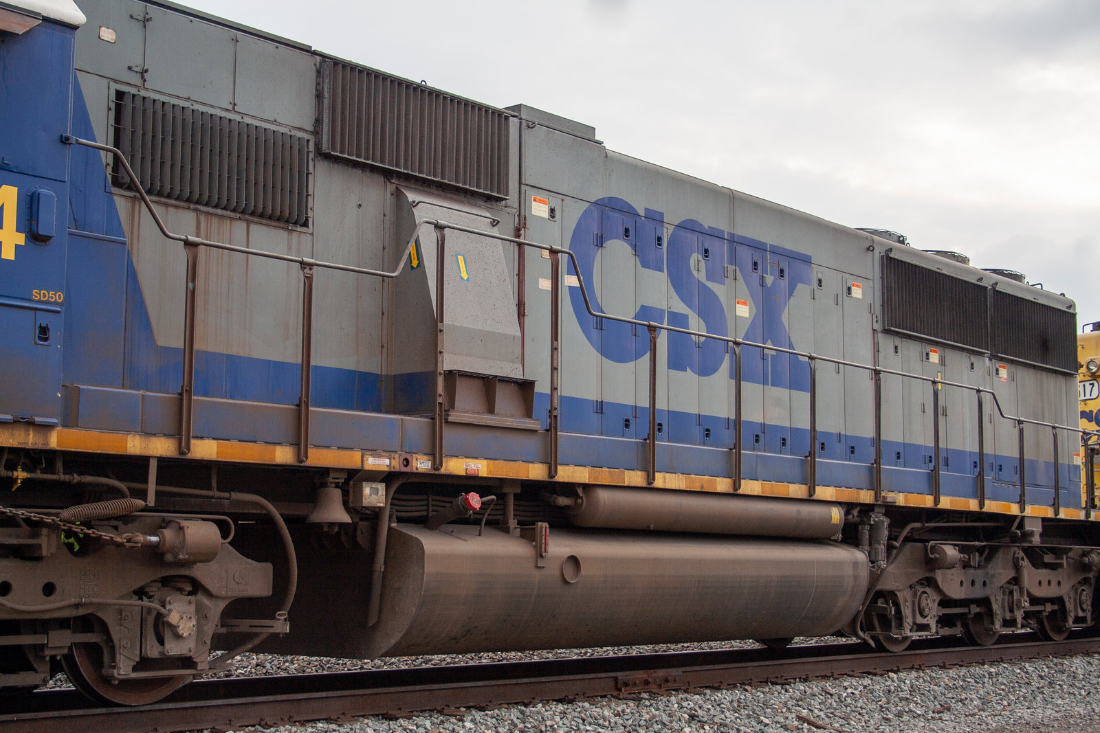 CSXT 8504
