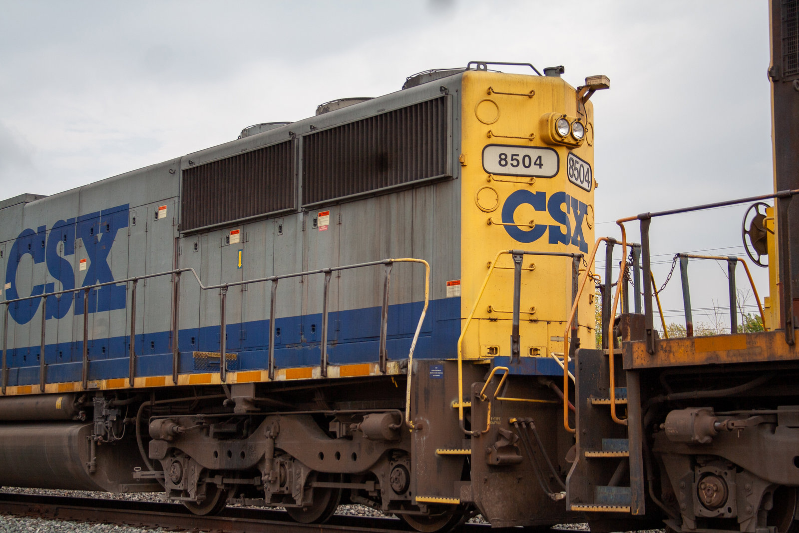 CSXT 8504