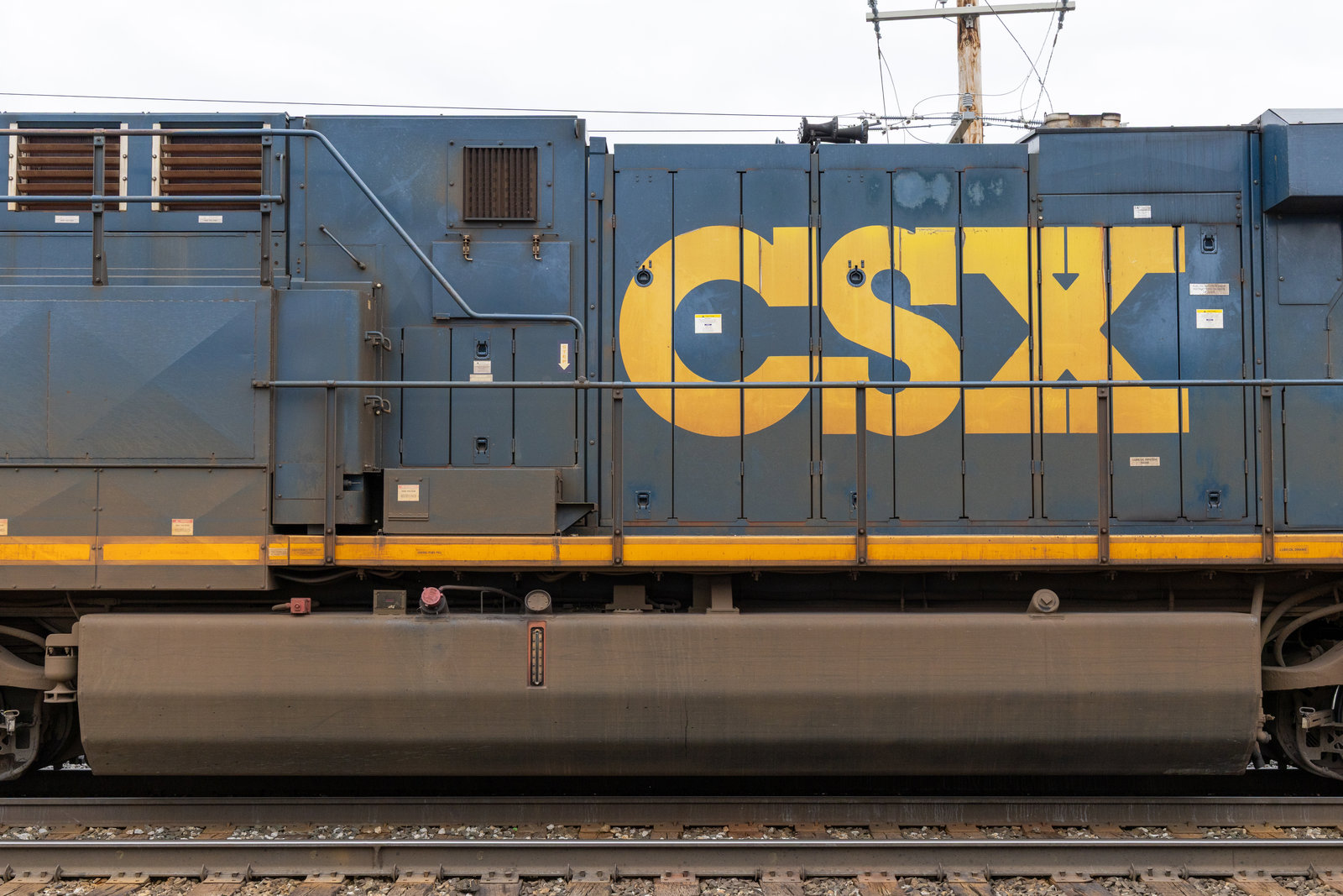 CSXT 838